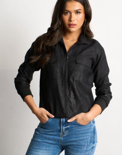 2025_12_19_Jen_Megan_Sarta4450